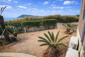 お庭スペース お庭スペース